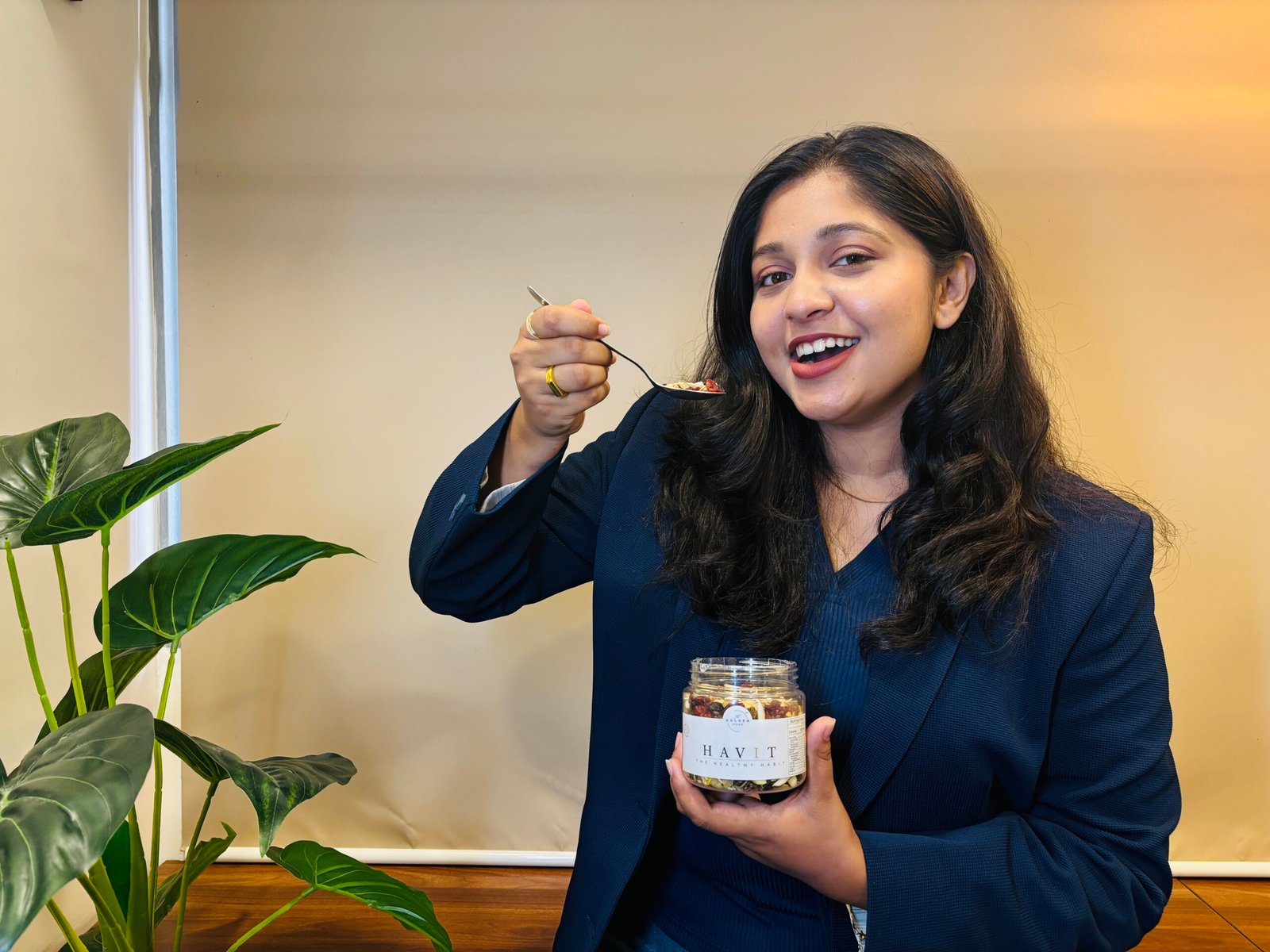 Kejul Shah – A 22-Year-Old Ayurveda Student Who Turned Personal Struggles into a Superfood Revolution